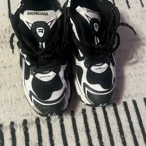 Balenciaga black and white size 13 s-l400.jpg main image 2